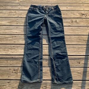 NWT women’s Wrangler Q Baby riding jeans, 13/14 x 36.